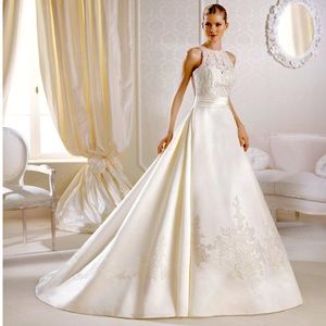 *Final Price*LA SPOSA BY PRONOVIAS “Iojann” Wedding Dress